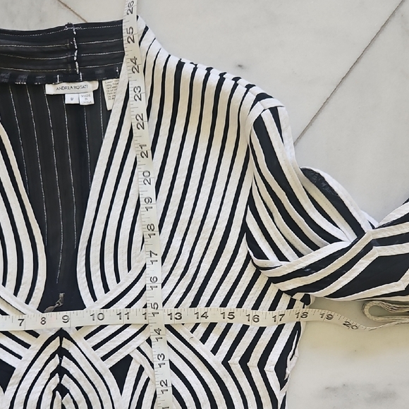 Andrea Roseti Black and White Patterned Top and Jacket Set - Picture 3 of 12